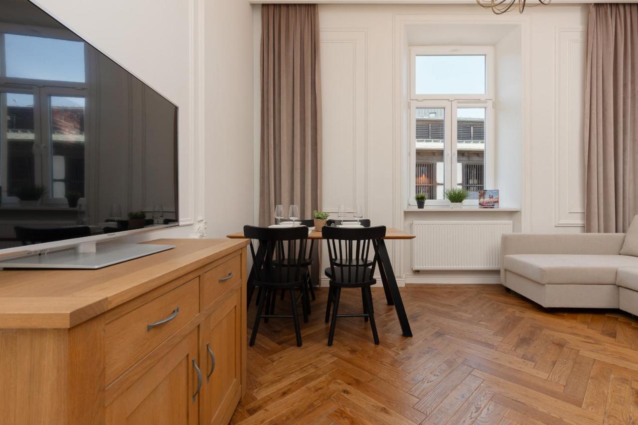 Apartment Strzelecka Old Town Cracow By Renters Prestige 克拉科夫 外观 照片