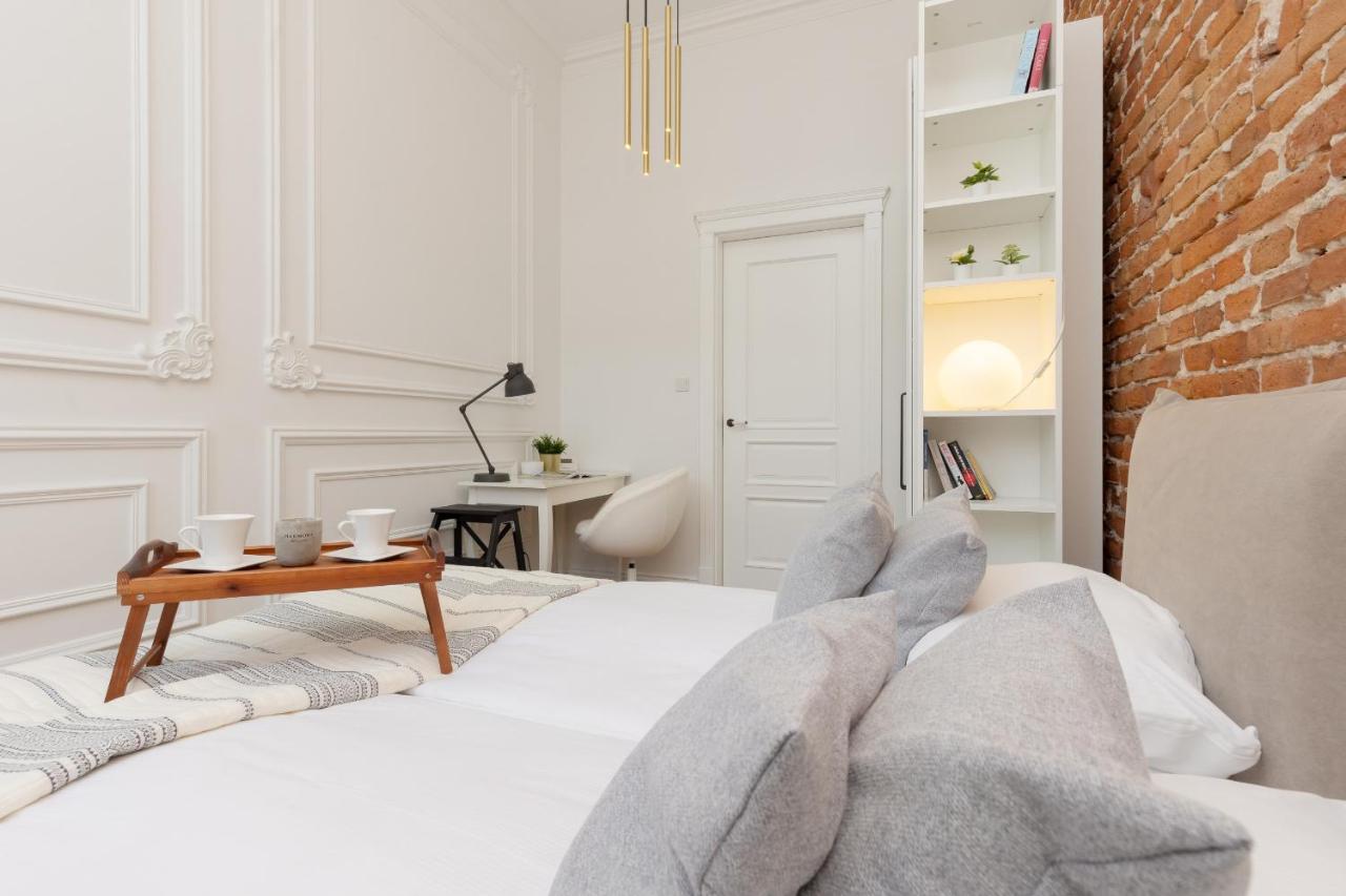 Apartment Strzelecka Old Town Cracow By Renters Prestige 克拉科夫 外观 照片